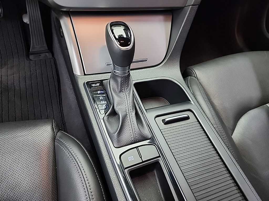 HYUNDAI Sonata - Vista 8