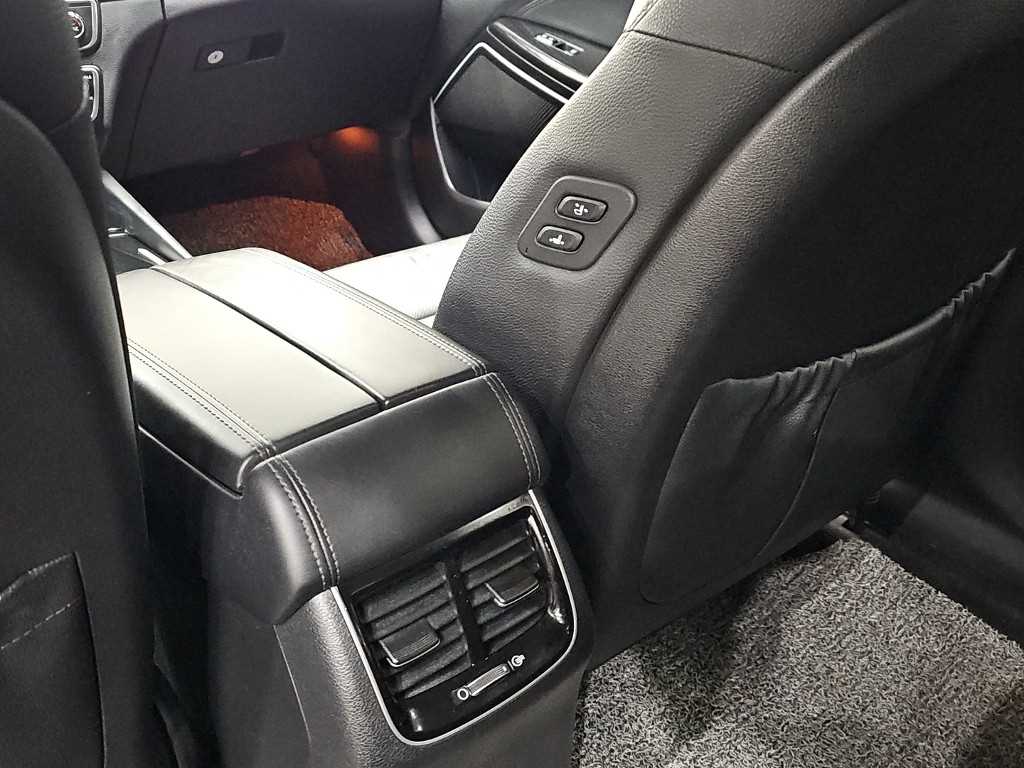 KIA K7 2016 Negro - Importación desde Corea - HF Imports Iquique - Foto 15