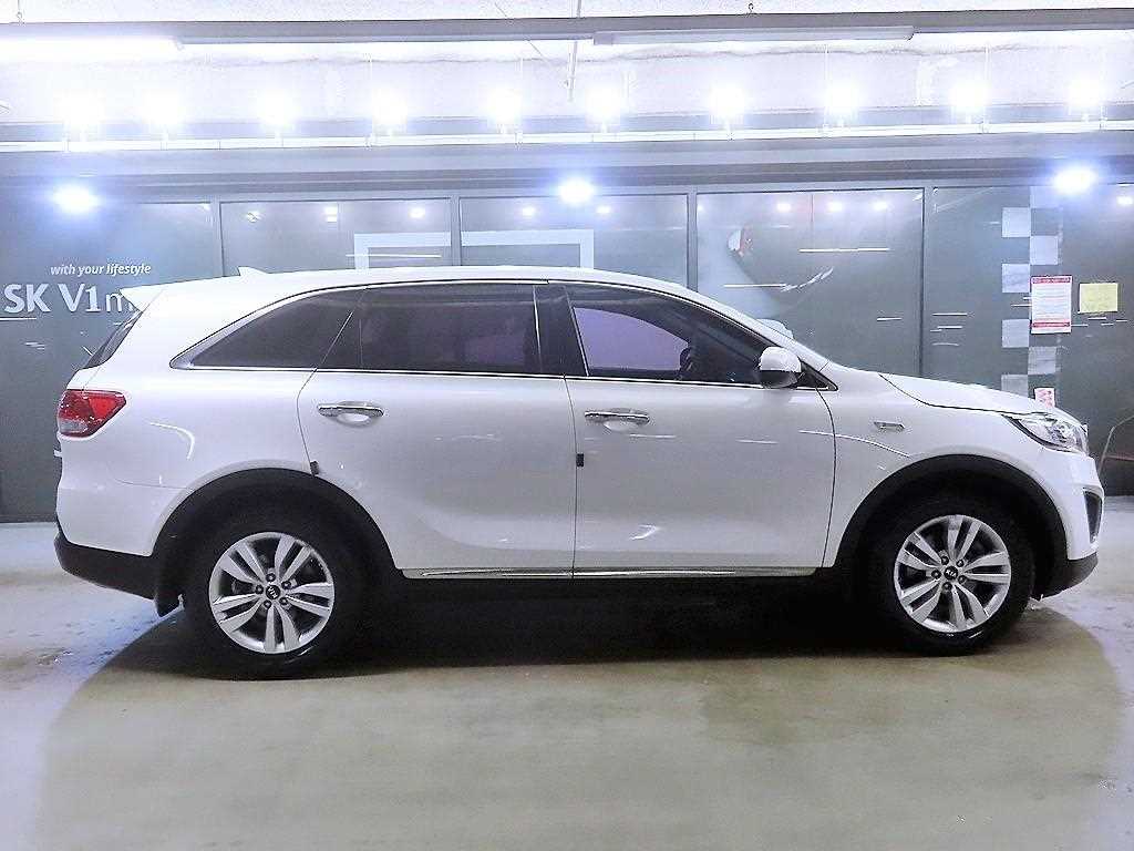 KIA Sorento - Vista 3