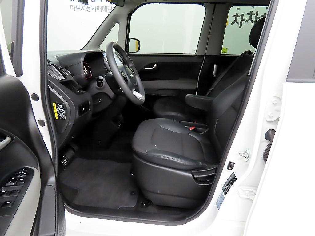 KIA Ray - Vista 5