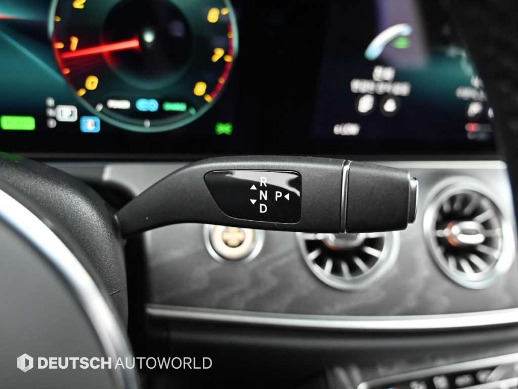 Mercedes Benz CLS Class - Vista 9