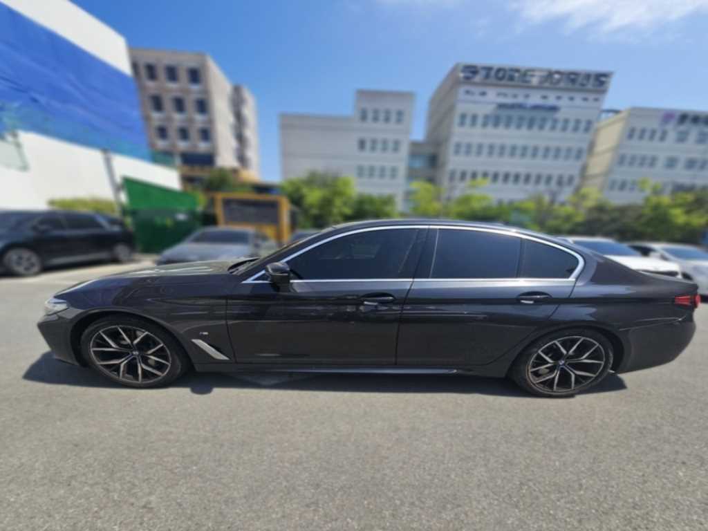 BMW 5 Series - Vista 2