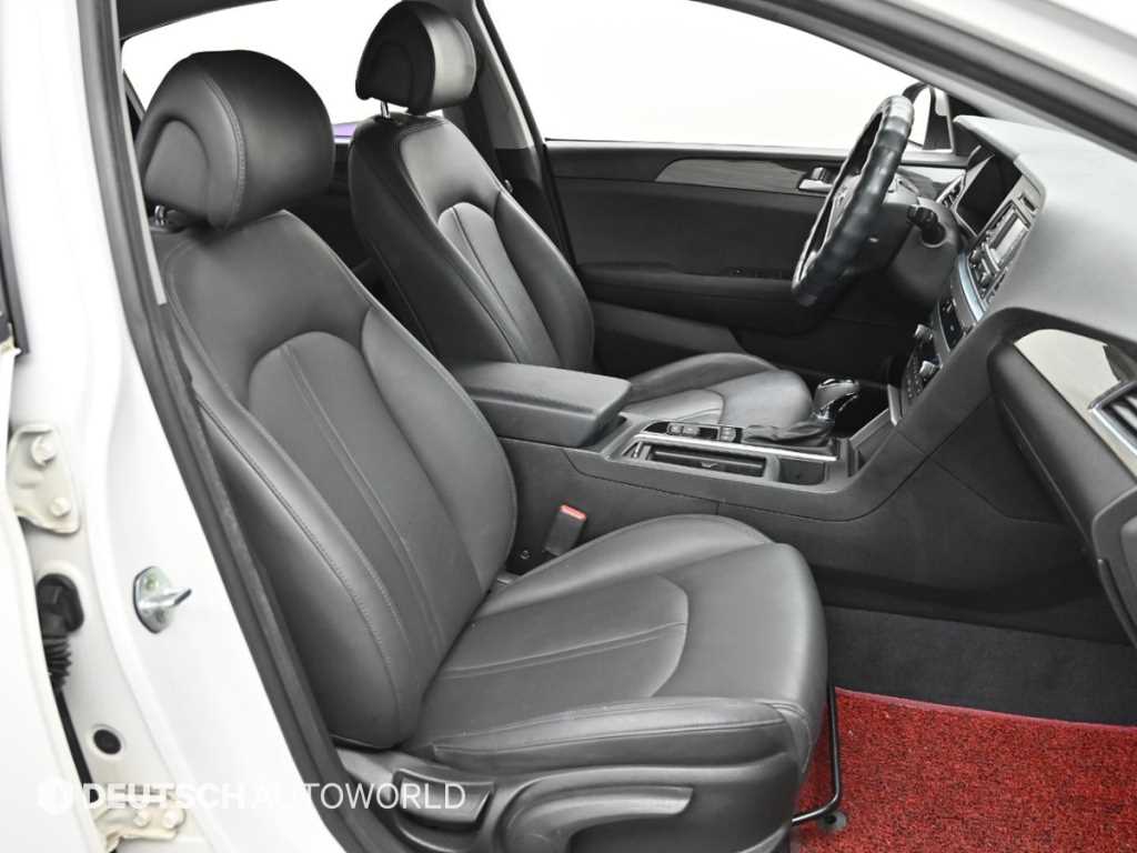 HYUNDAI Sonata - Vista 10