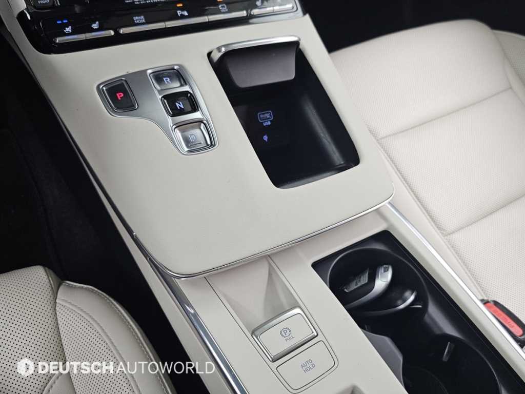 HYUNDAI Grandeur - Vista 10