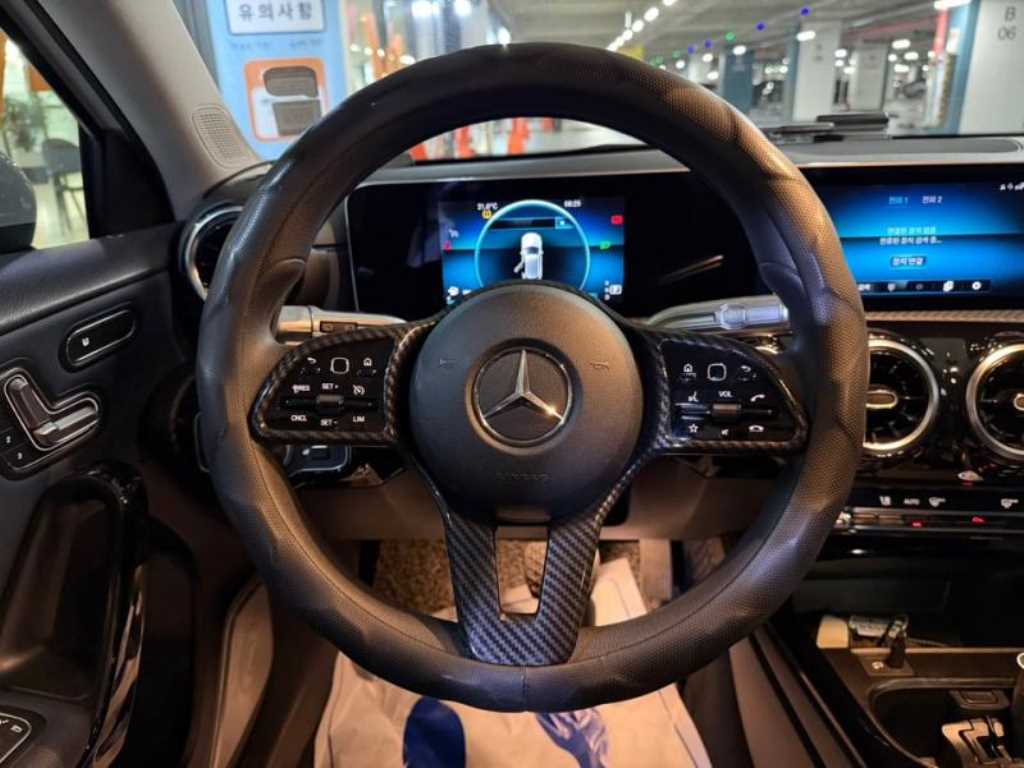 Mercedes Benz A Class - Vista 8