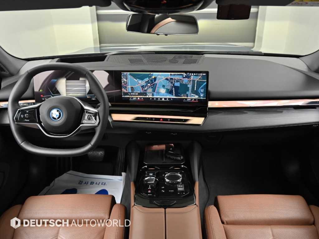 BMW i5 - Vista 7