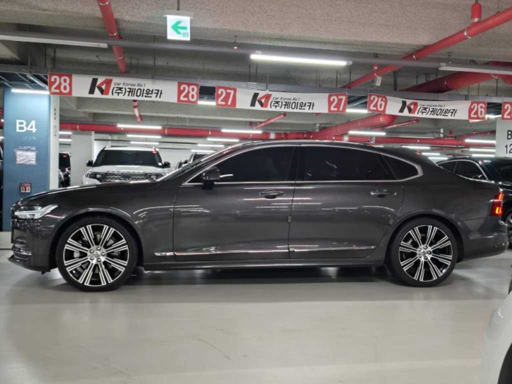 Volvo S90 - Vista 3