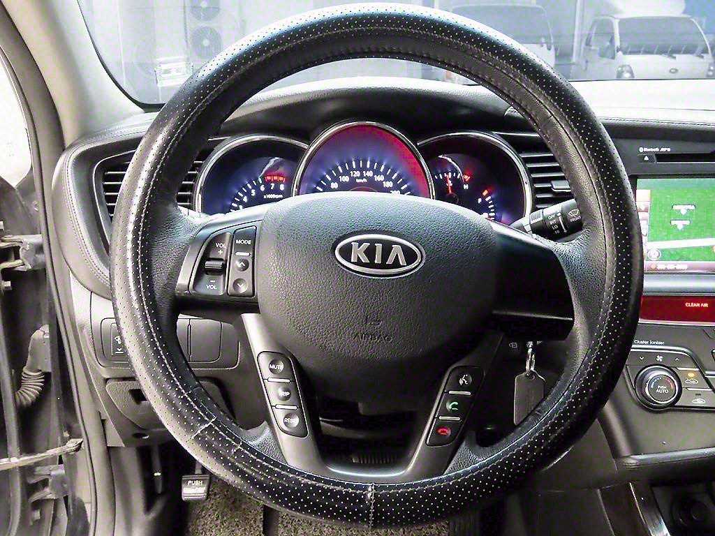 KIA K5 - Vista 7