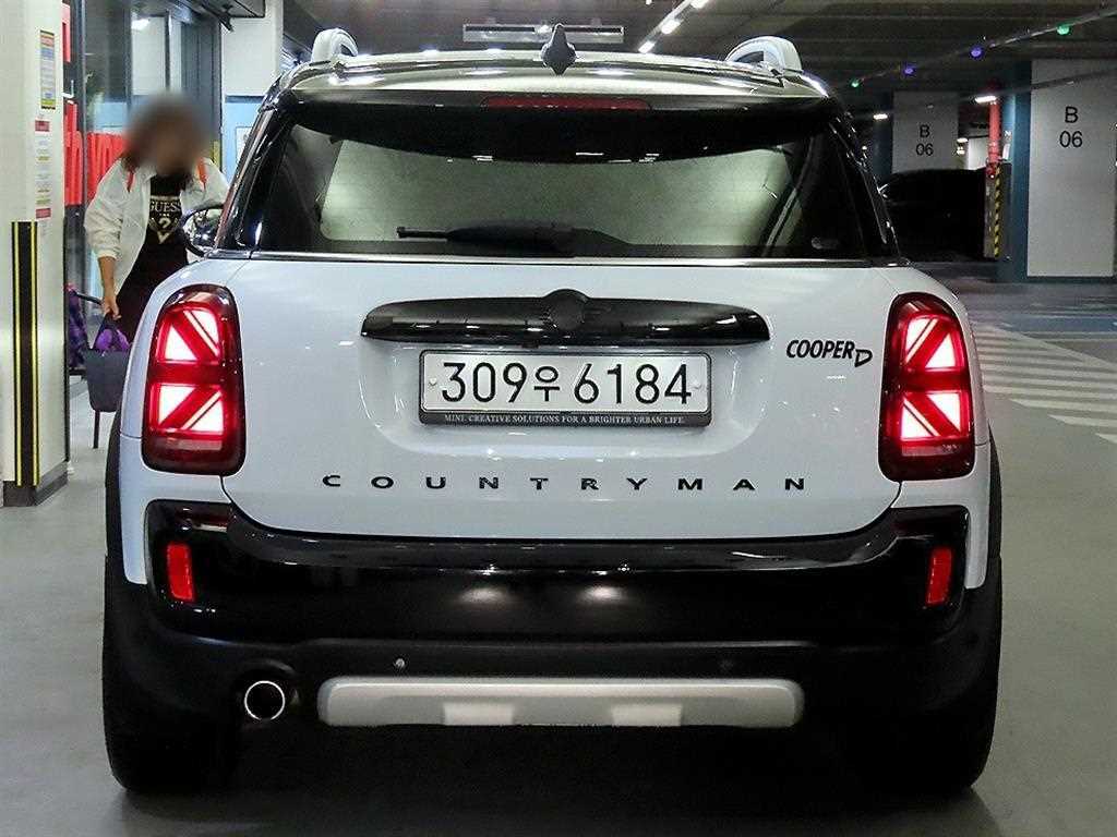 Mini Countryman - Vista 5