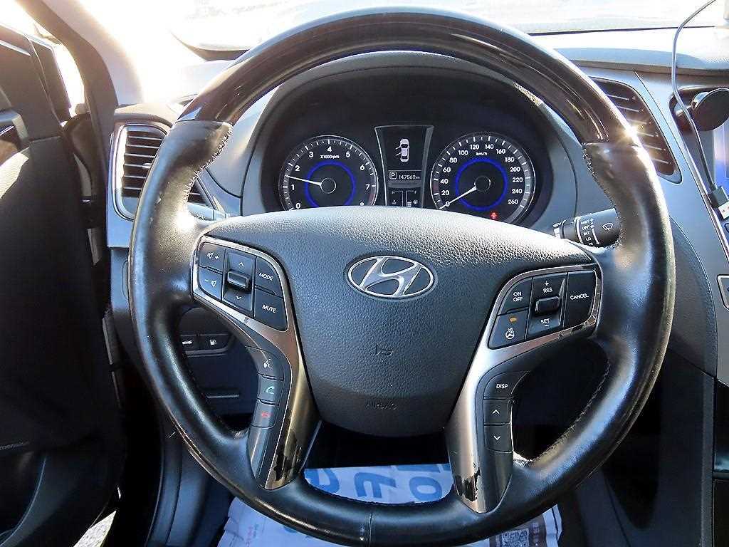 HYUNDAI Grandeur - Vista 7