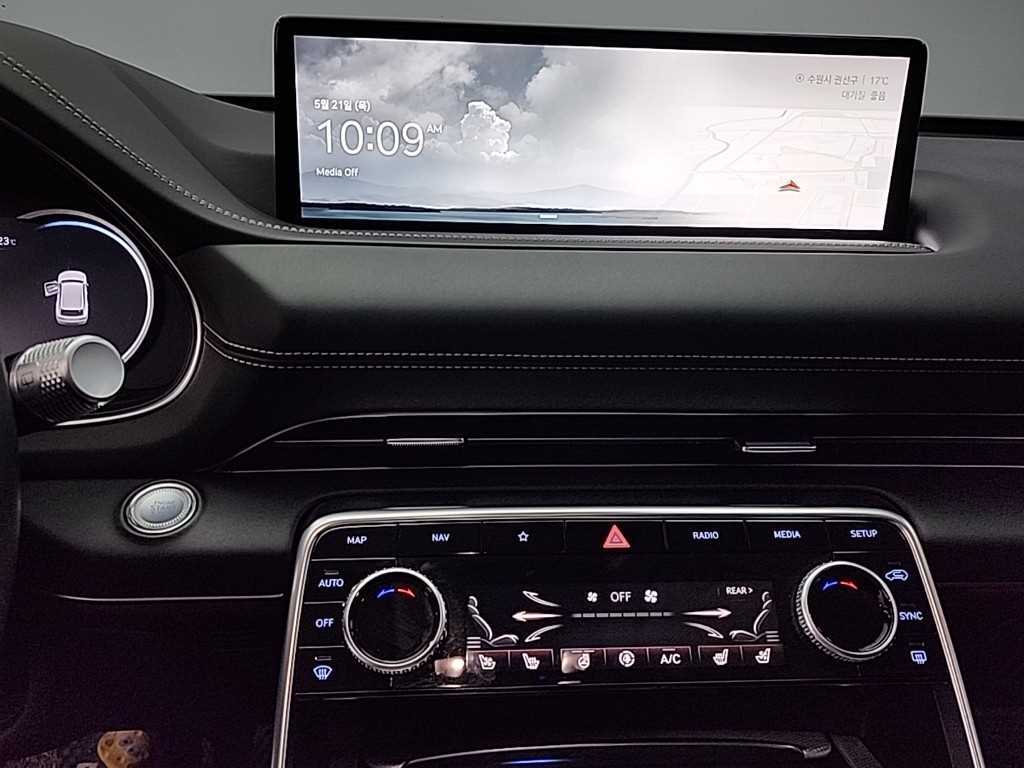 Genesis GV80 - Vista 10