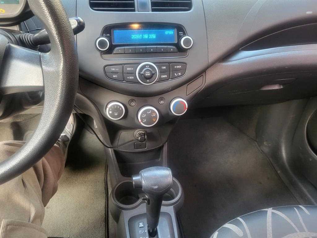 Chevrolet Spark - Vista 8