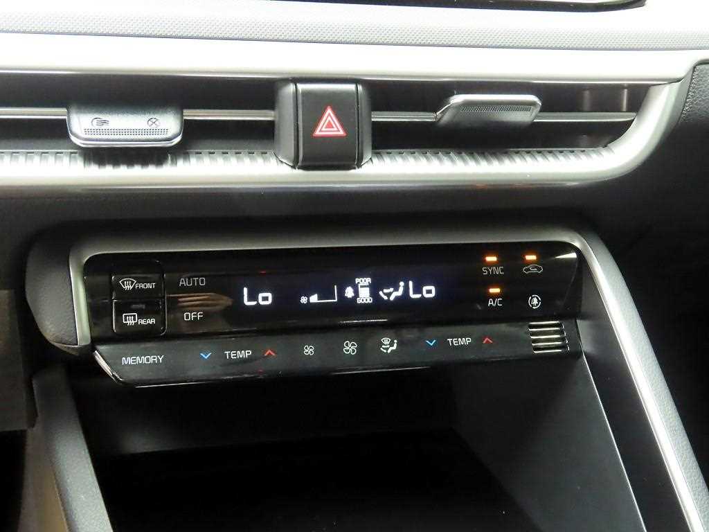 KIA K5 - Vista 9