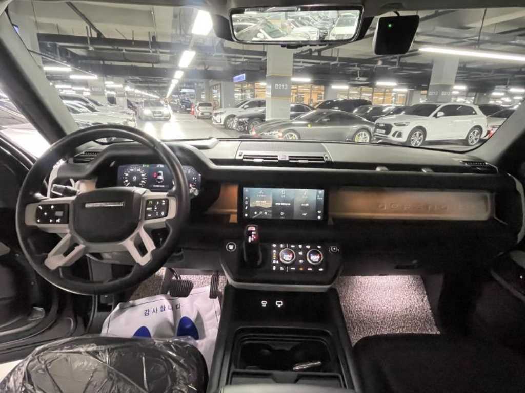 Land Rover Defender - Vista 10