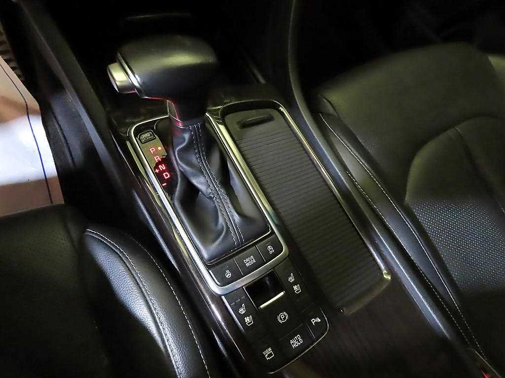 KIA K5 - Vista 12