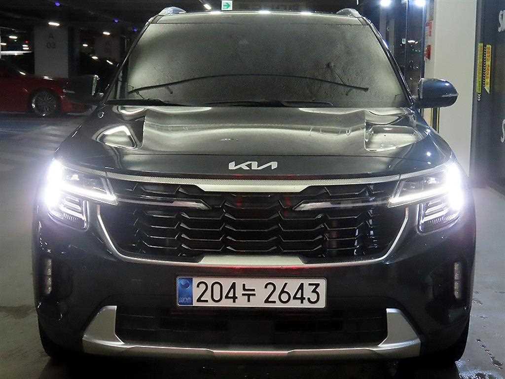 KIA Seltos - Vista 2