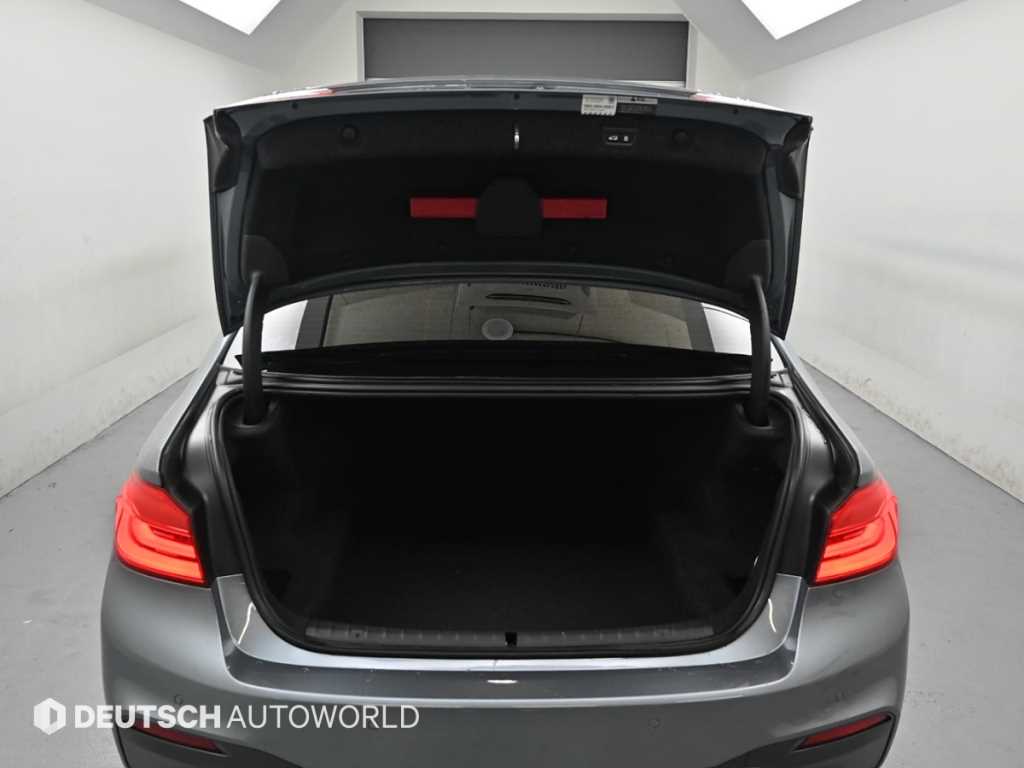 BMW 5 Series 2018 Gris - Importación desde Corea - HF Imports Iquique - Foto 19
