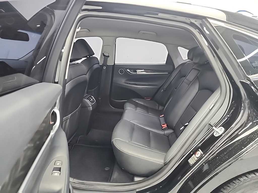 HYUNDAI Grandeur - Vista 12