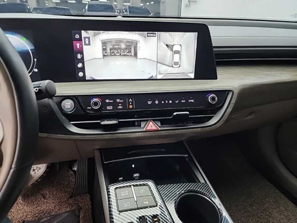 KIA K8 - Vista 10