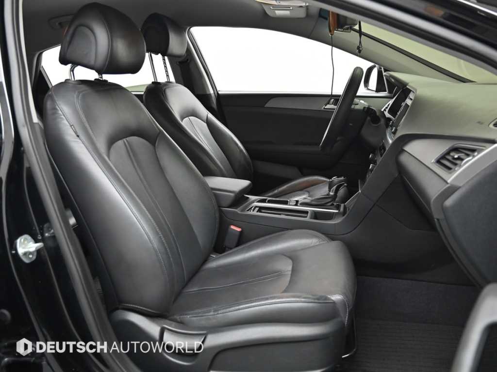 HYUNDAI Sonata - Vista 10