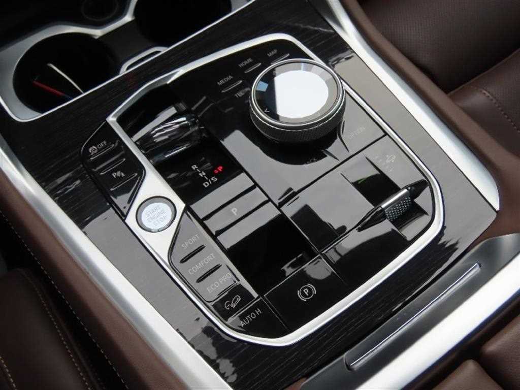 BMW X6 - Vista 6