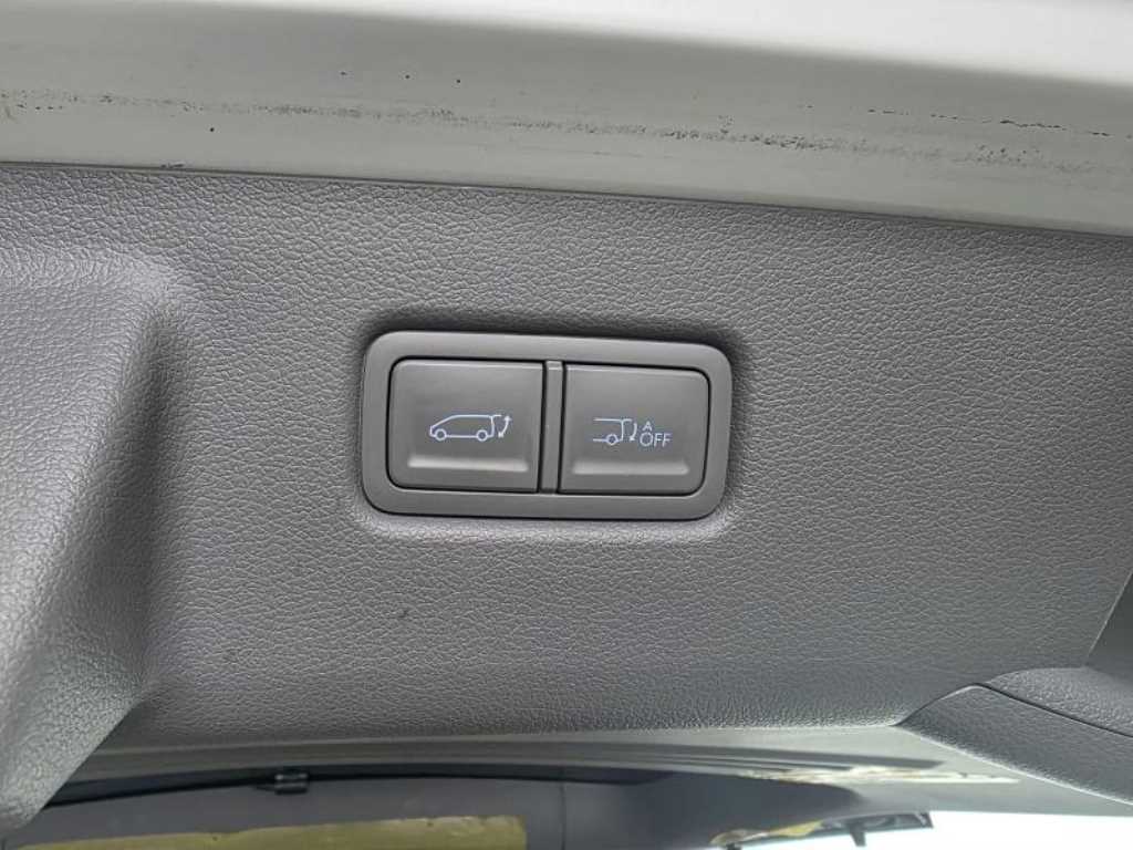 HYUNDAI Staria 2025 Blanco - Importación desde Corea - HF Imports Iquique - Foto 19