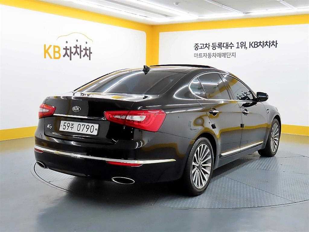 KIA K7 - Vista 4