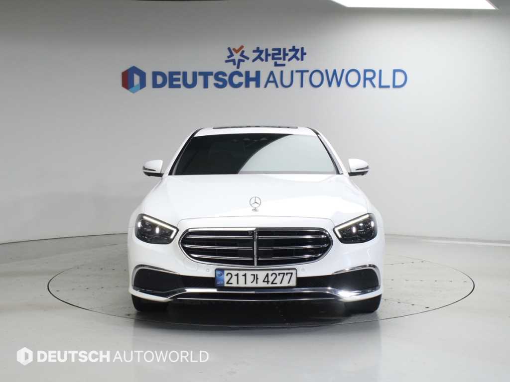 Mercedes Benz E class 2021 Blanco - Importación desde Corea - HF Imports Iquique - Foto 1