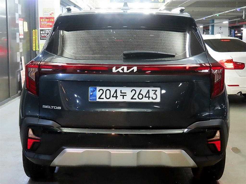 KIA Seltos - Vista 5