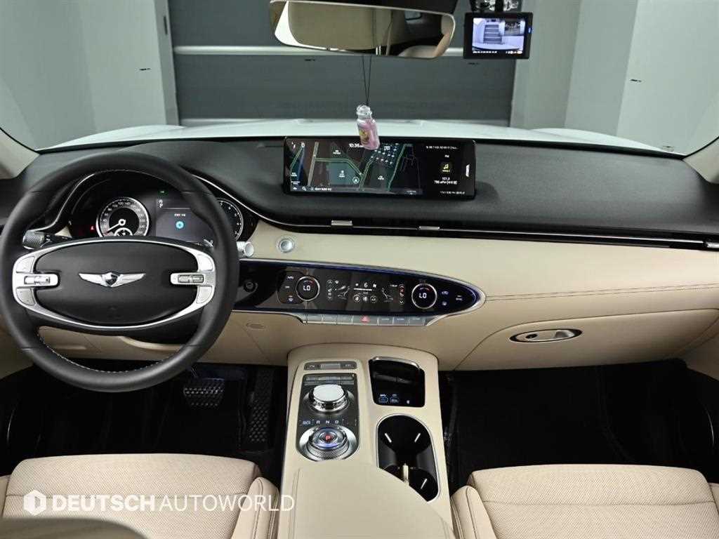 Genesis GV70 - Vista 7