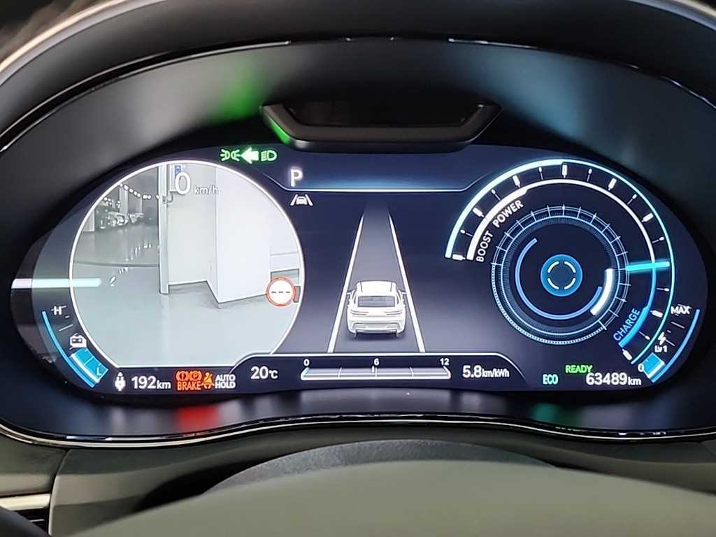 Genesis GV70 - Vista 6