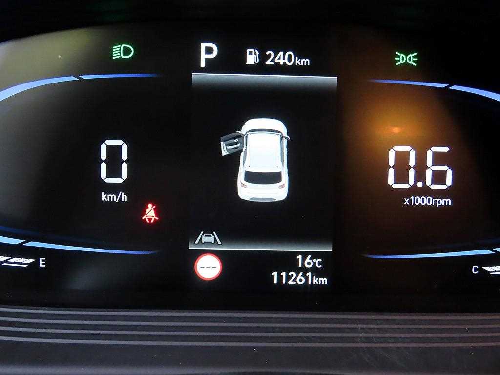 HYUNDAI Venue - Vista 9