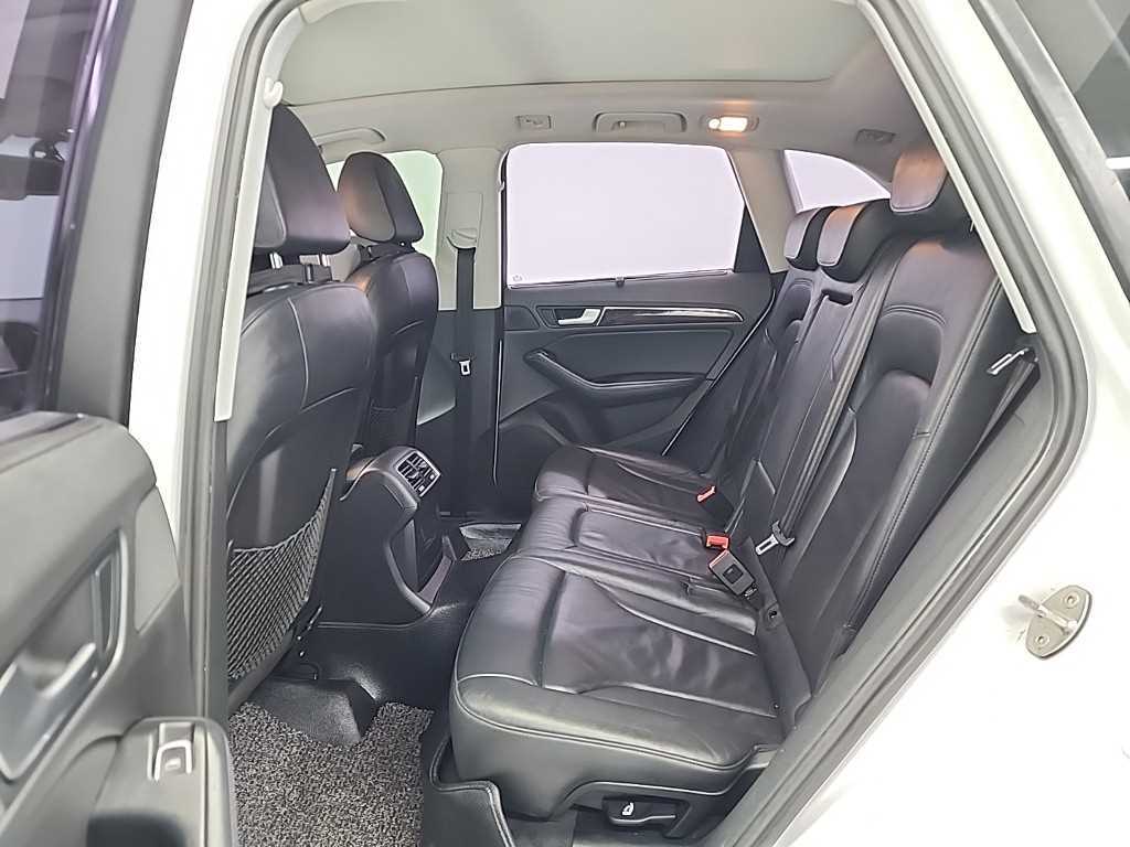 Audi Q5 - Vista 12
