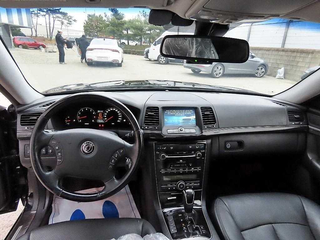 KIA Opirus - Vista 7