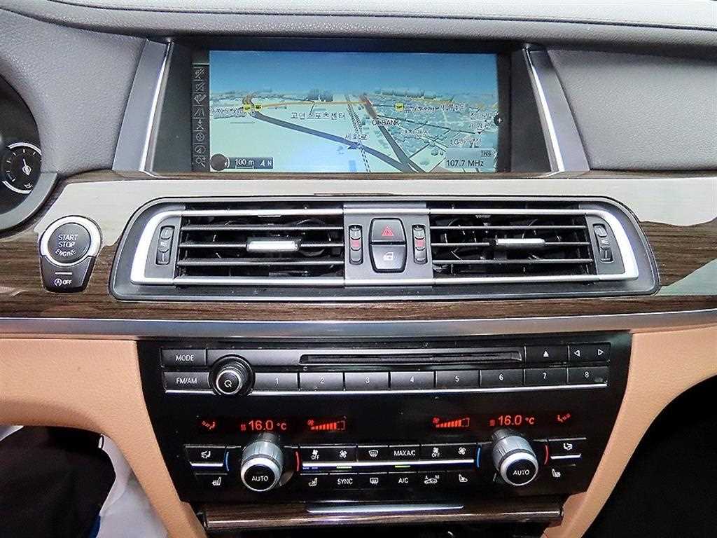 BMW 7 Series 2014 Negro - Importación desde Corea - HF Imports Iquique - Foto 14