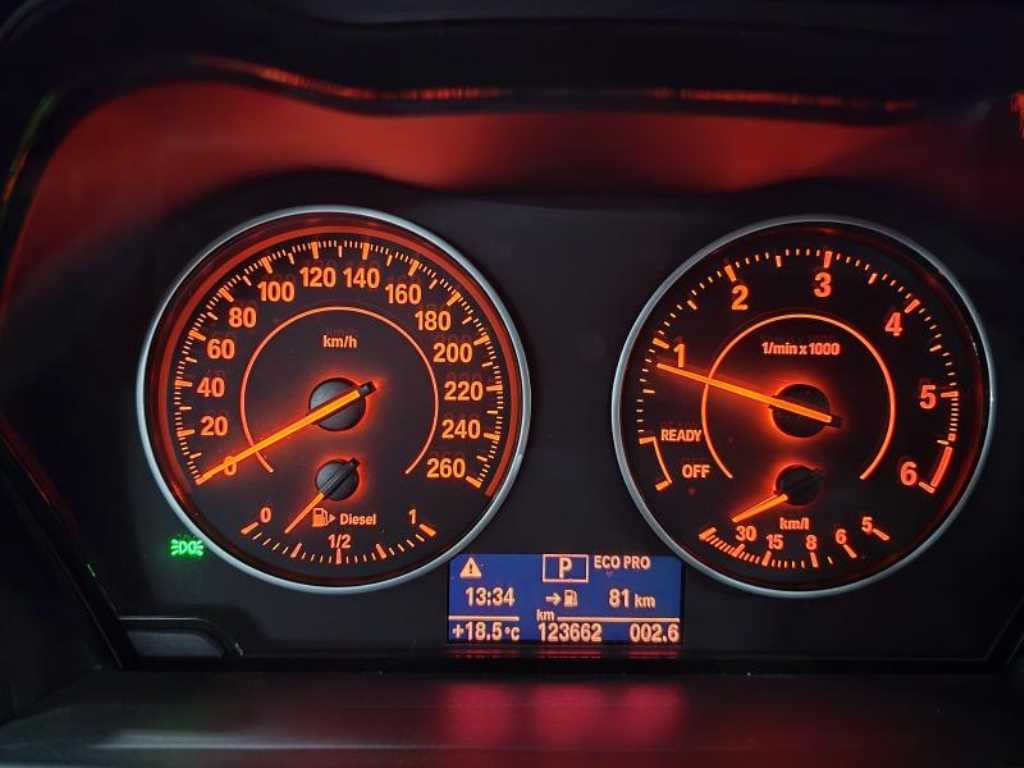 BMW 1 series 2016 - Importación desde Corea - HF Imports Iquique - Foto 13