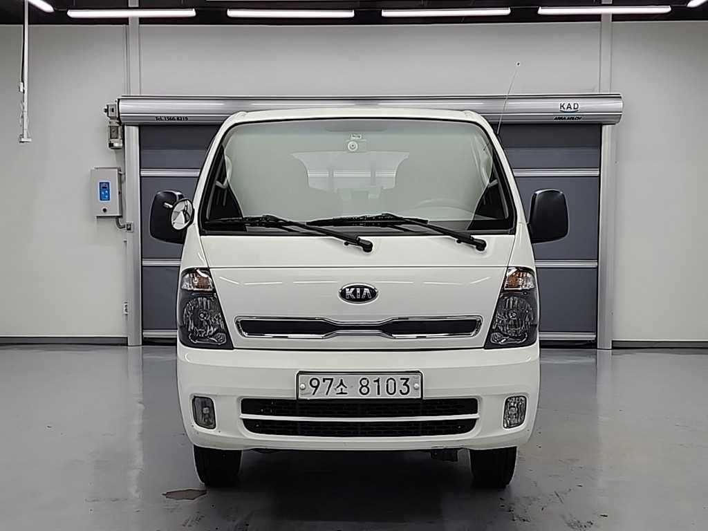 Small Truck Cargo (small) - Vista 2