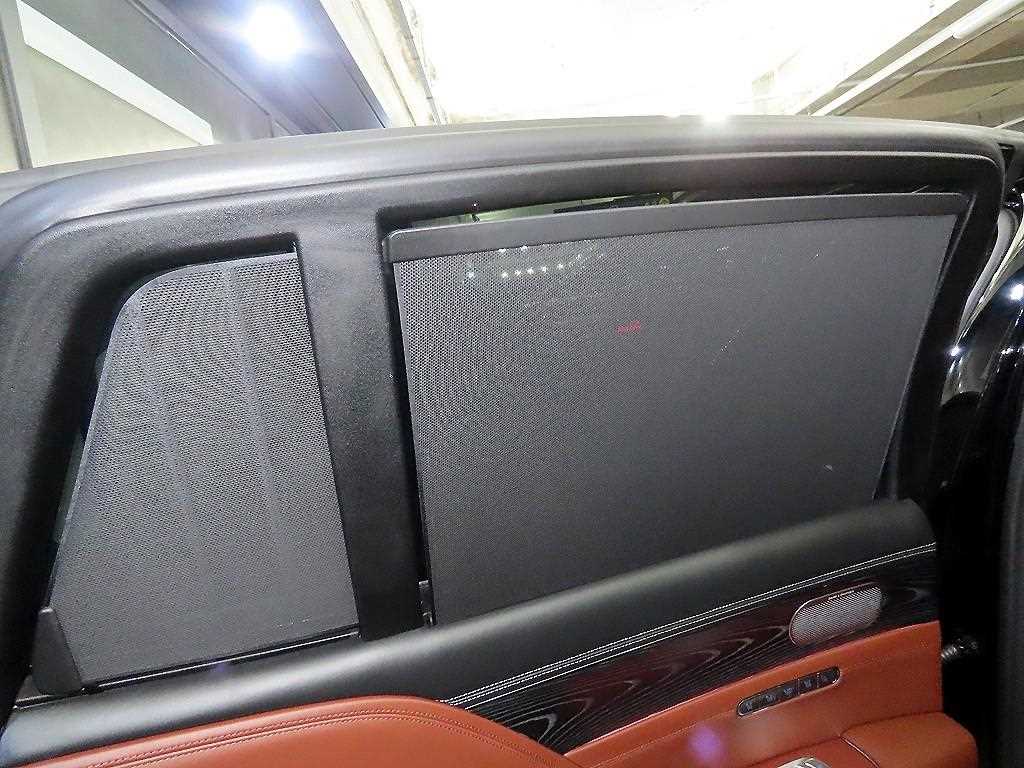 Genesis G90 2023 Negro - Importación desde Corea - HF Imports Iquique - Foto 13