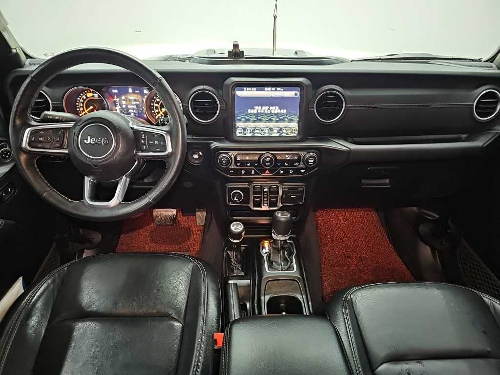 Jeep Wrangler - Vista 7