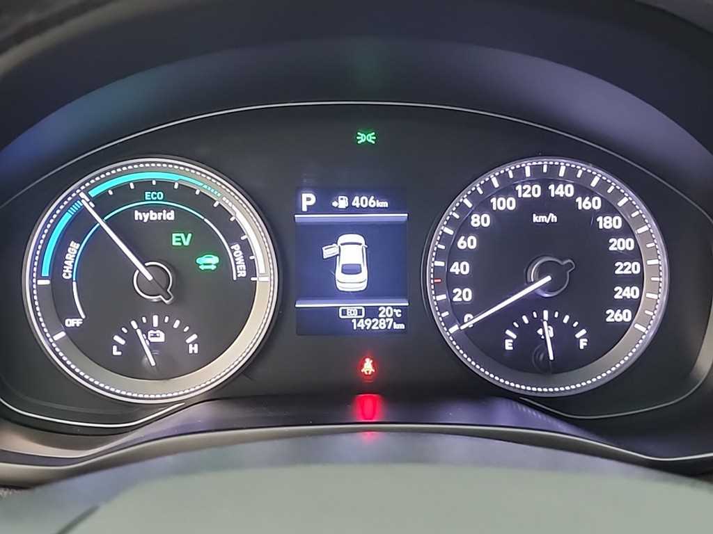 HYUNDAI Grandeur - Vista 6