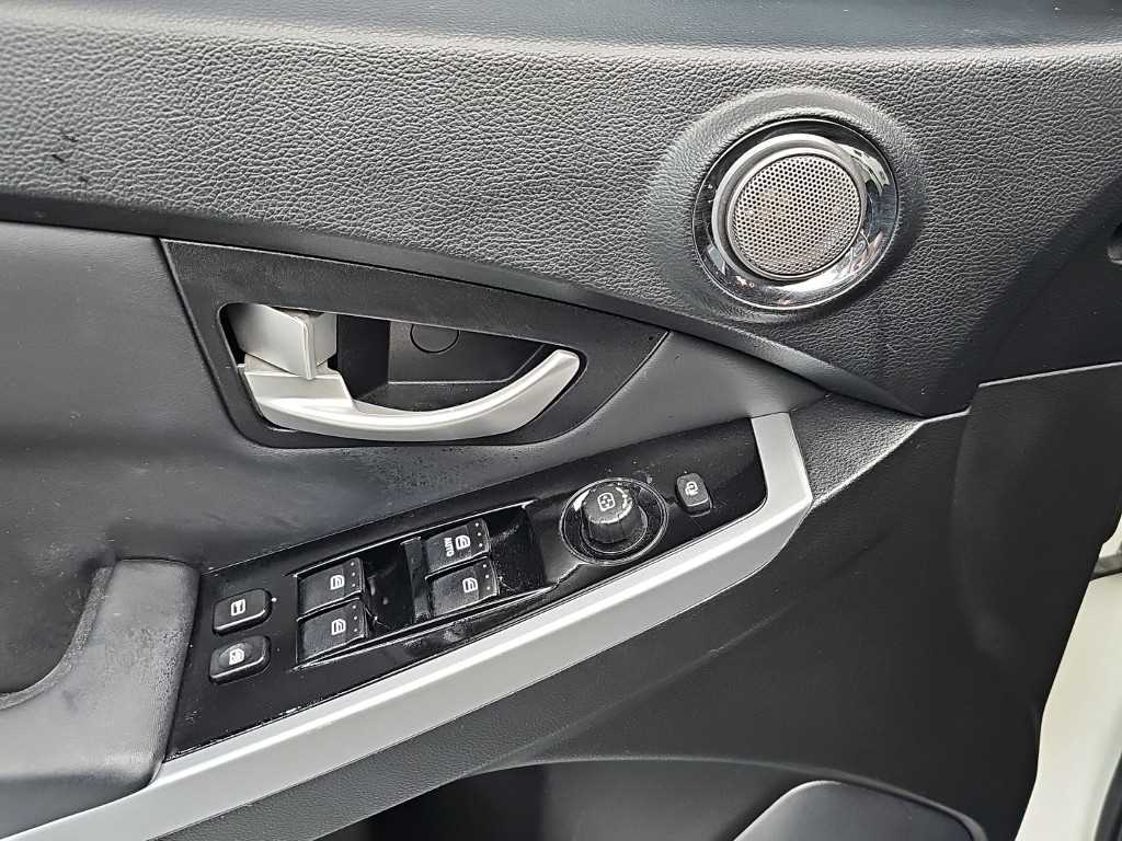 Ssangyong Korando 2016 Blanco - Importación desde Corea - HF Imports Iquique - Foto 15