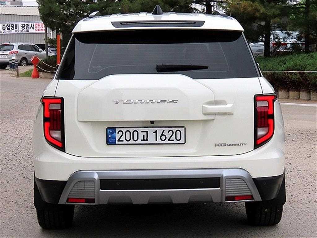 Ssangyong Torres - Vista 4