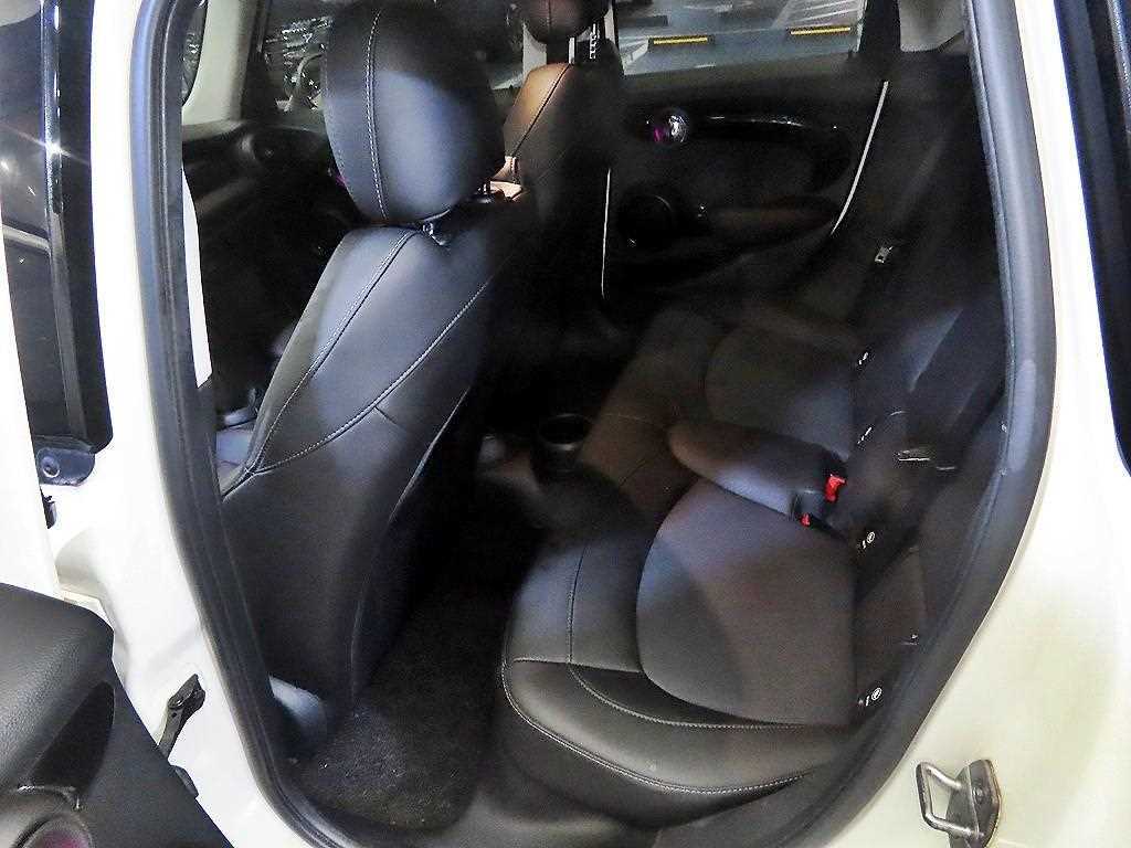 Mini Cooper - Vista 7
