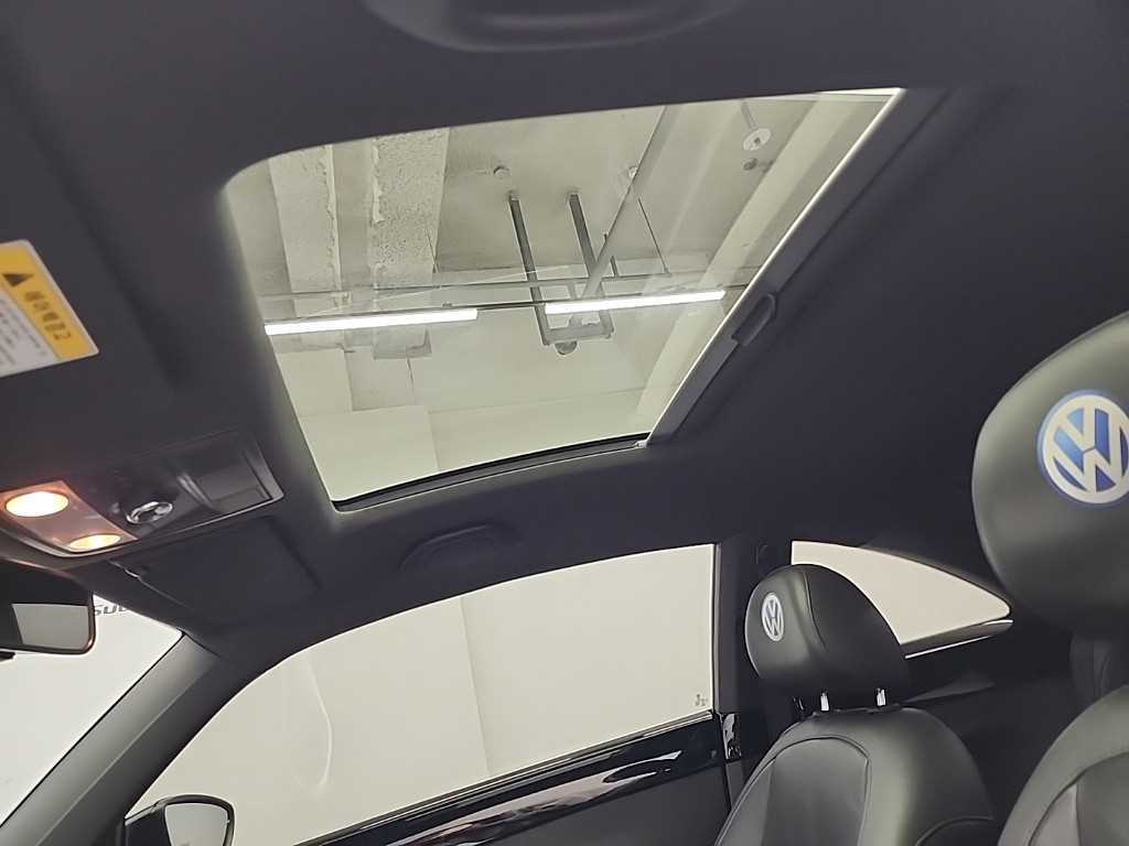 Volkswagen Beetle 2015 Rojo - Importación desde Corea - HF Imports Iquique - Foto 13