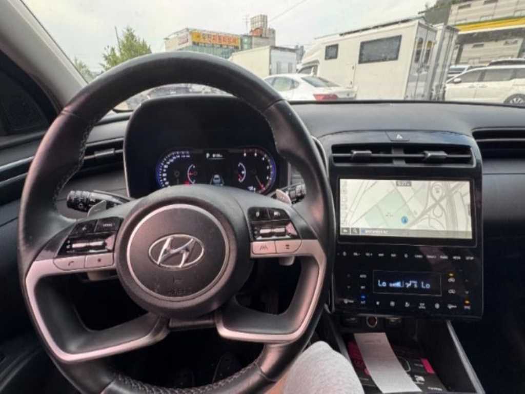 HYUNDAI Tucson - Vista 9
