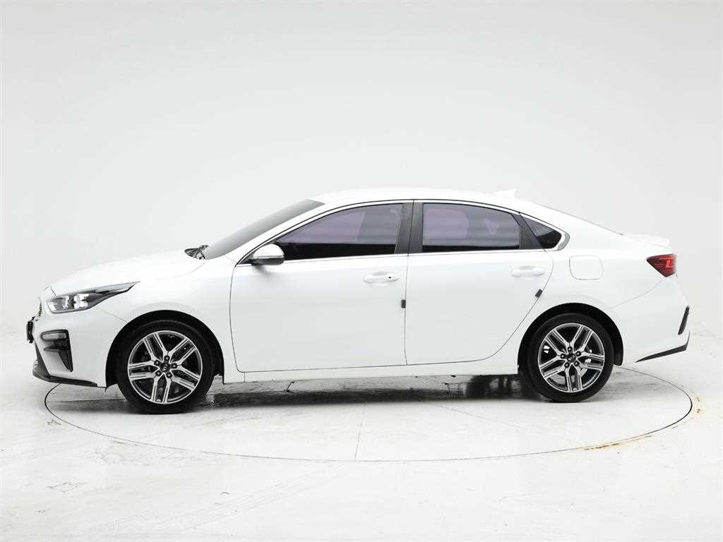 KIA K3 - Vista 3