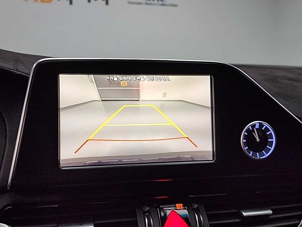 HYUNDAI Grandeur 2018 Negro - Importación desde Corea - HF Imports Iquique - Foto 15
