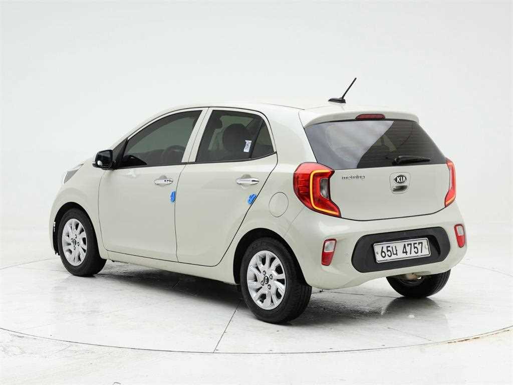 KIA Morning - Vista 4