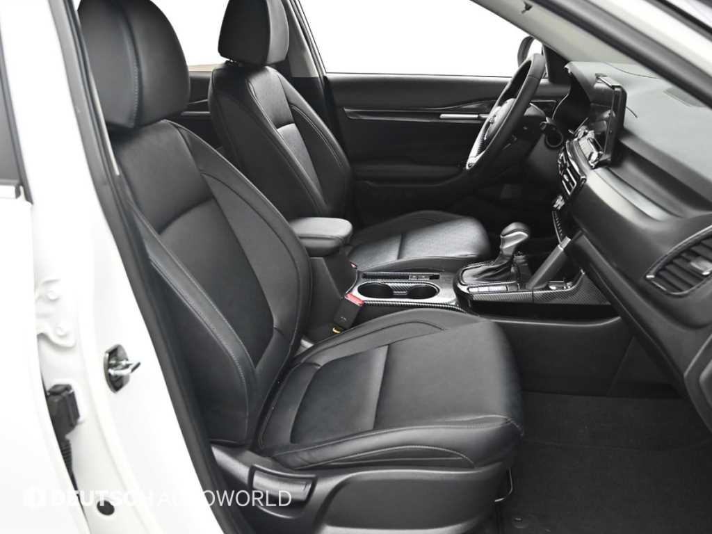 KIA Seltos - Vista 10