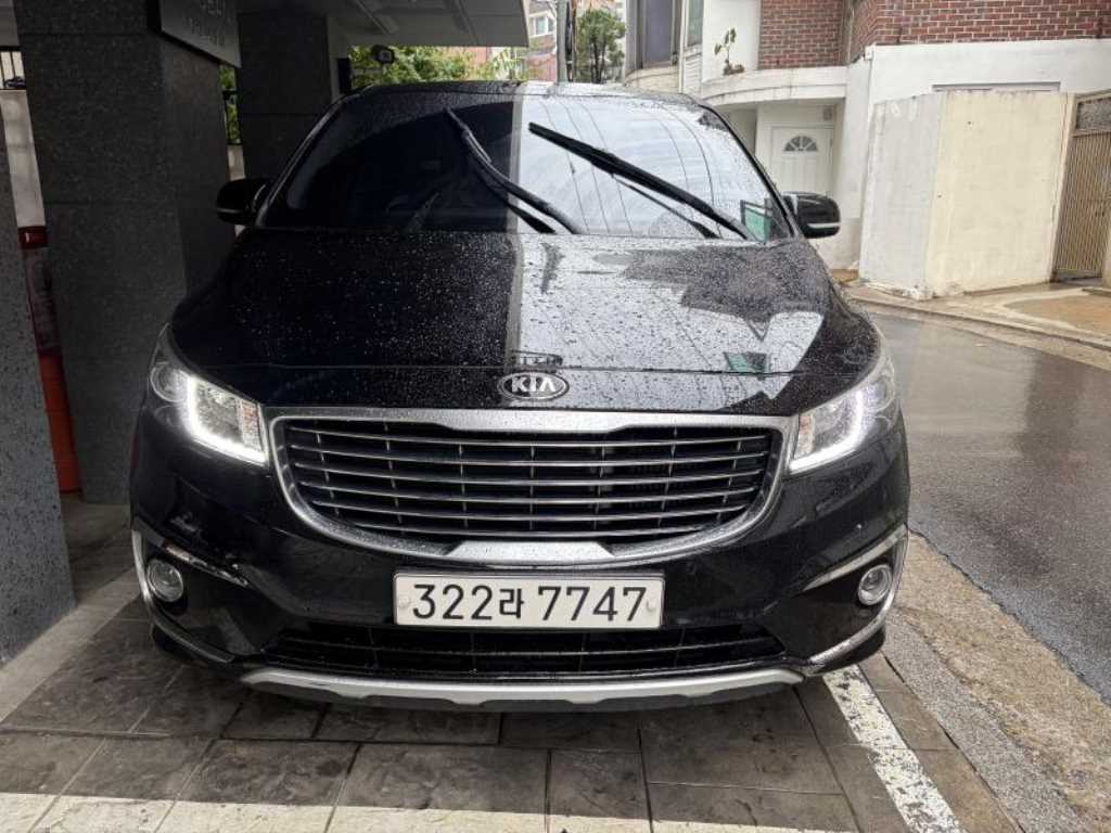 KIA Carnival 2017 - Importación desde Corea - HF Imports Iquique - Foto 1